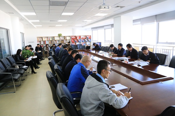 石投集团专题学习钻研党的十九届五中全会精神 - 申博官网要闻 - 新闻动态